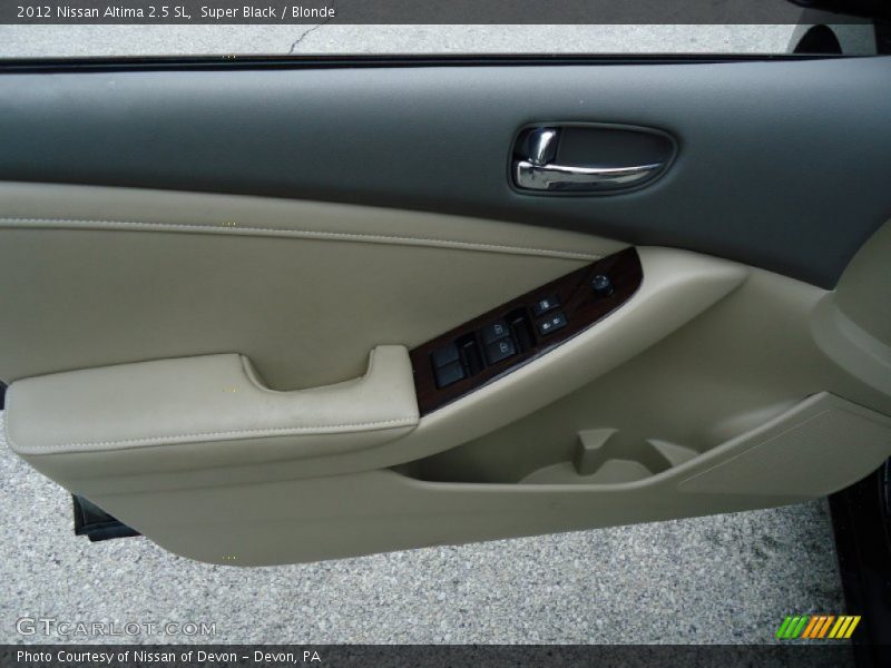 Super Black / Blonde 2012 Nissan Altima 2.5 SL