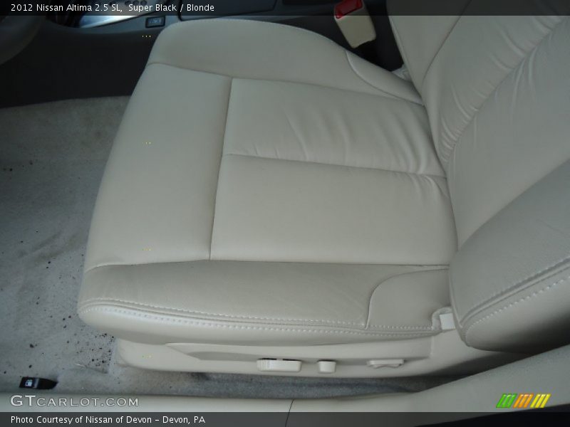 Super Black / Blonde 2012 Nissan Altima 2.5 SL