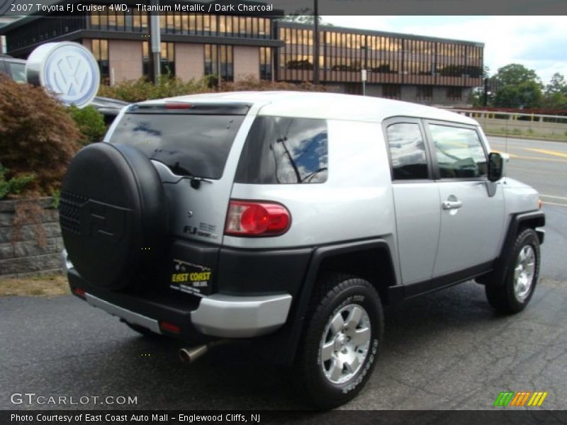 Titanium Metallic / Dark Charcoal 2007 Toyota FJ Cruiser 4WD