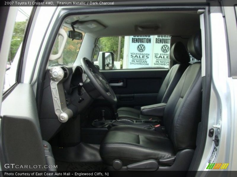 Titanium Metallic / Dark Charcoal 2007 Toyota FJ Cruiser 4WD
