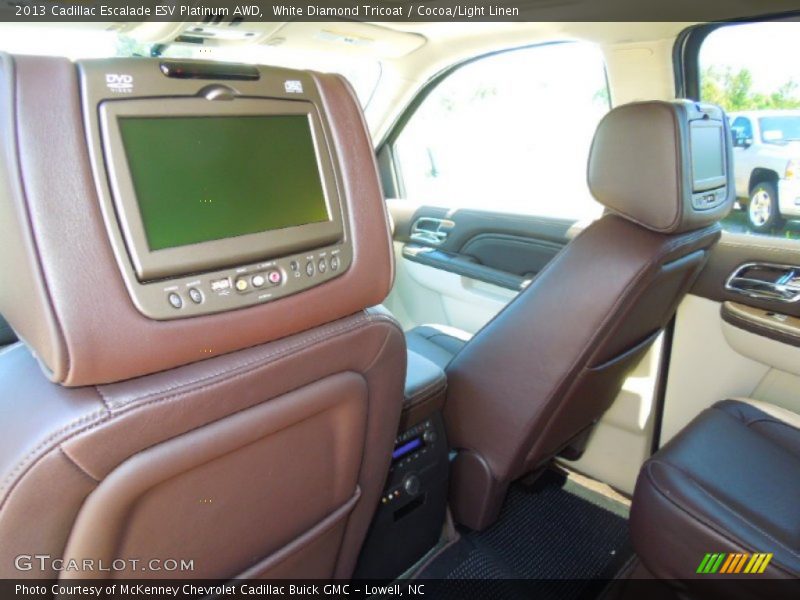 Controls of 2013 Escalade ESV Platinum AWD
