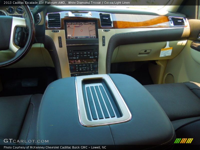 White Diamond Tricoat / Cocoa/Light Linen 2013 Cadillac Escalade ESV Platinum AWD
