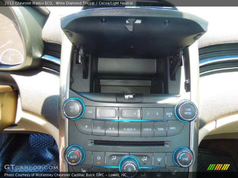 White Diamond Tricoat / Cocoa/Light Neutral 2013 Chevrolet Malibu ECO
