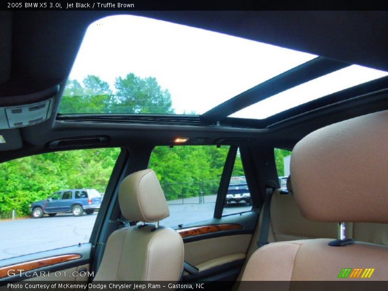 Jet Black / Truffle Brown 2005 BMW X5 3.0i