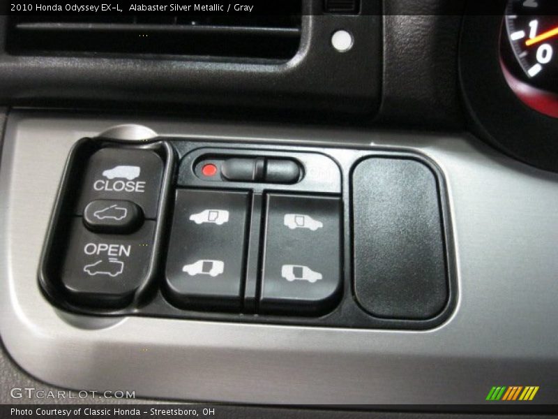 Alabaster Silver Metallic / Gray 2010 Honda Odyssey EX-L