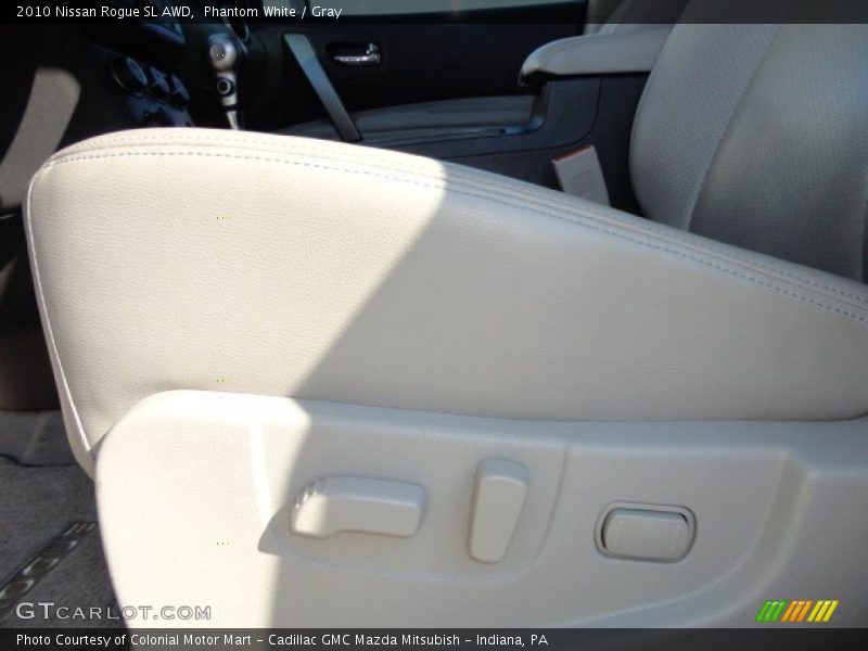 Phantom White / Gray 2010 Nissan Rogue SL AWD