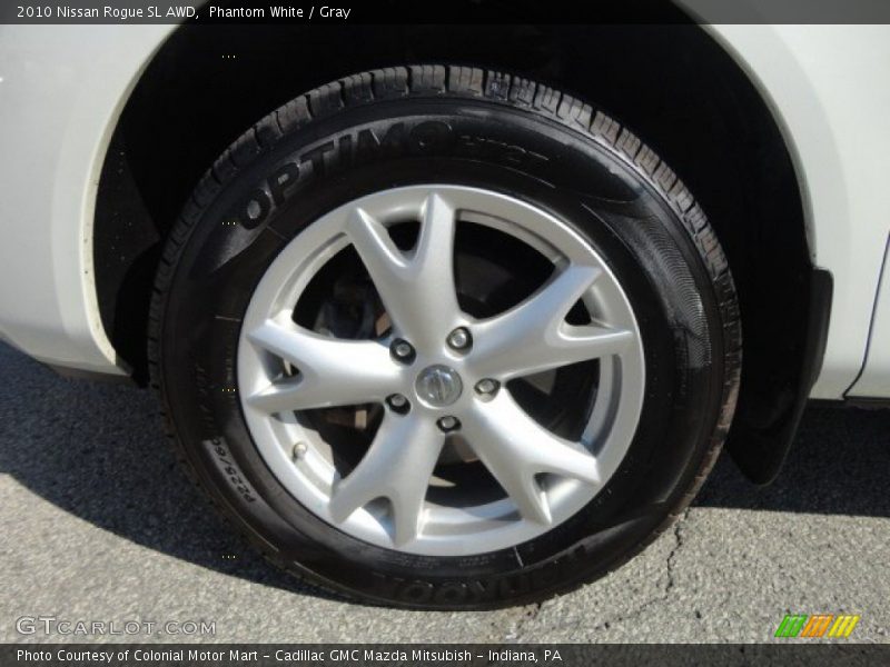 Phantom White / Gray 2010 Nissan Rogue SL AWD