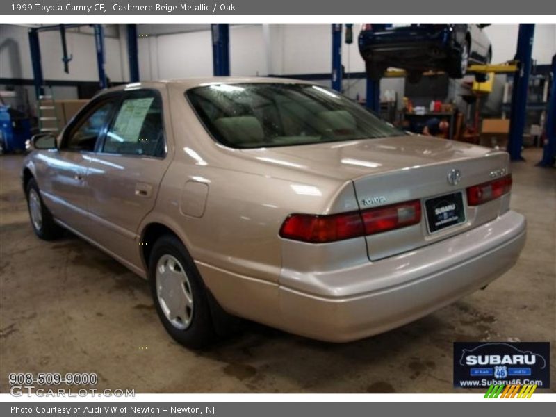 Cashmere Beige Metallic / Oak 1999 Toyota Camry CE