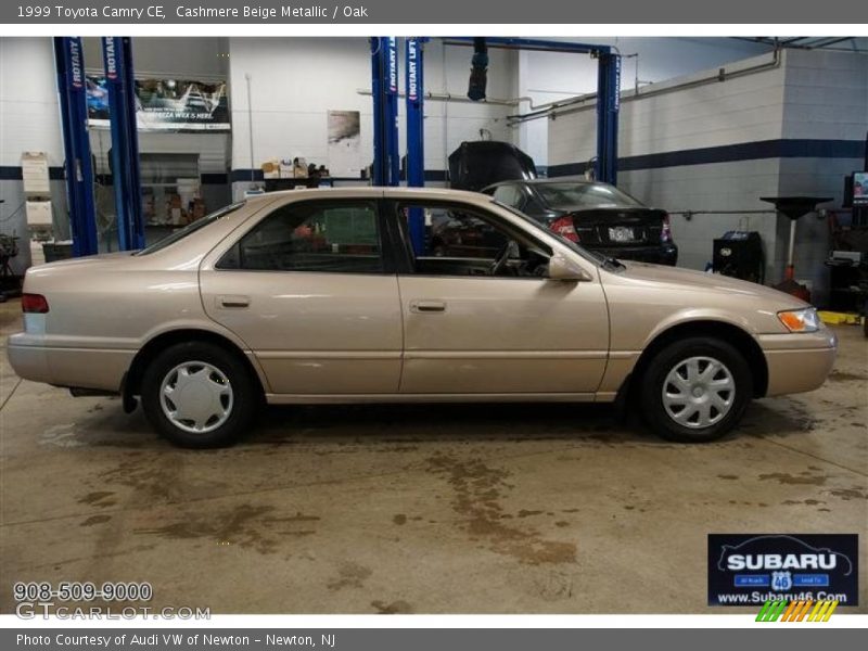 Cashmere Beige Metallic / Oak 1999 Toyota Camry CE