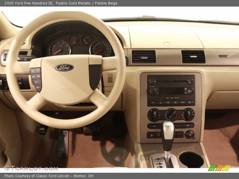 Pueblo Gold Metallic / Pebble Beige 2005 Ford Five Hundred SE