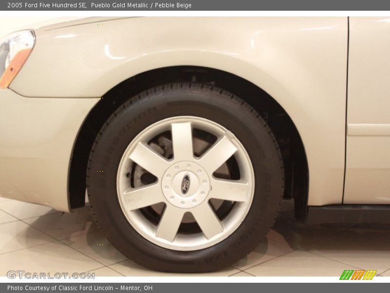Pueblo Gold Metallic / Pebble Beige 2005 Ford Five Hundred SE