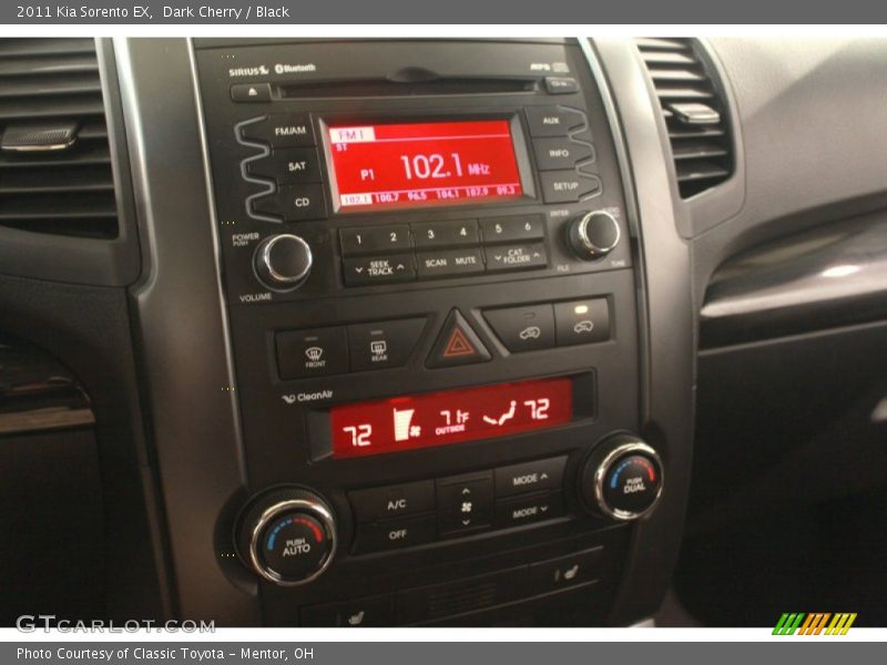 Dark Cherry / Black 2011 Kia Sorento EX