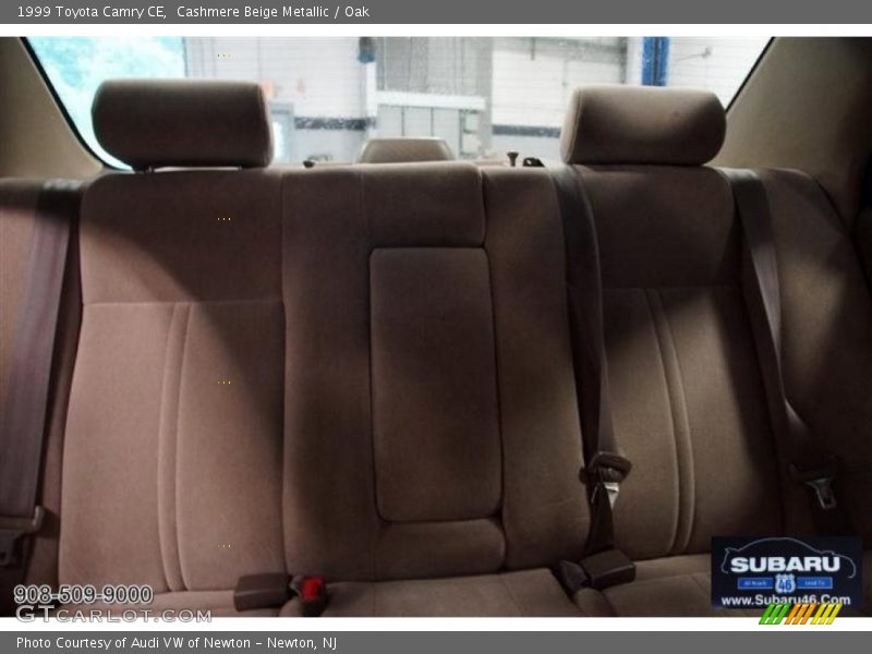 Cashmere Beige Metallic / Oak 1999 Toyota Camry CE