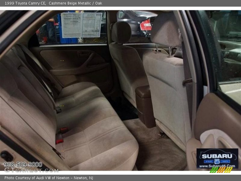 Cashmere Beige Metallic / Oak 1999 Toyota Camry CE