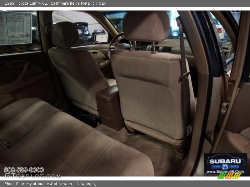 Cashmere Beige Metallic / Oak 1999 Toyota Camry CE