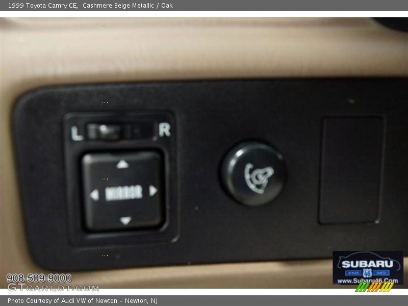 Cashmere Beige Metallic / Oak 1999 Toyota Camry CE