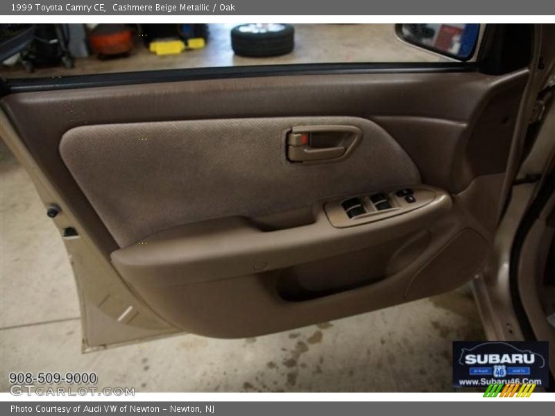 Cashmere Beige Metallic / Oak 1999 Toyota Camry CE
