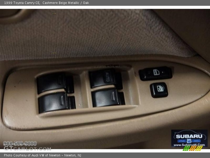 Cashmere Beige Metallic / Oak 1999 Toyota Camry CE