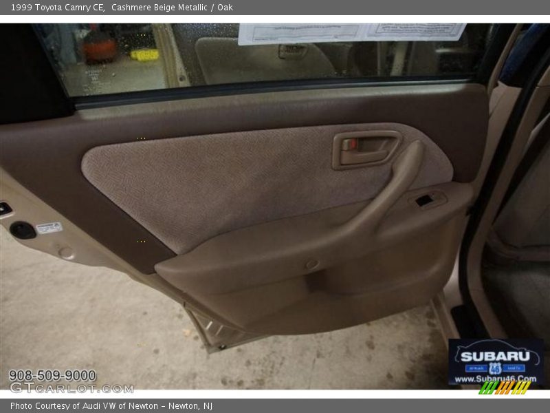 Cashmere Beige Metallic / Oak 1999 Toyota Camry CE
