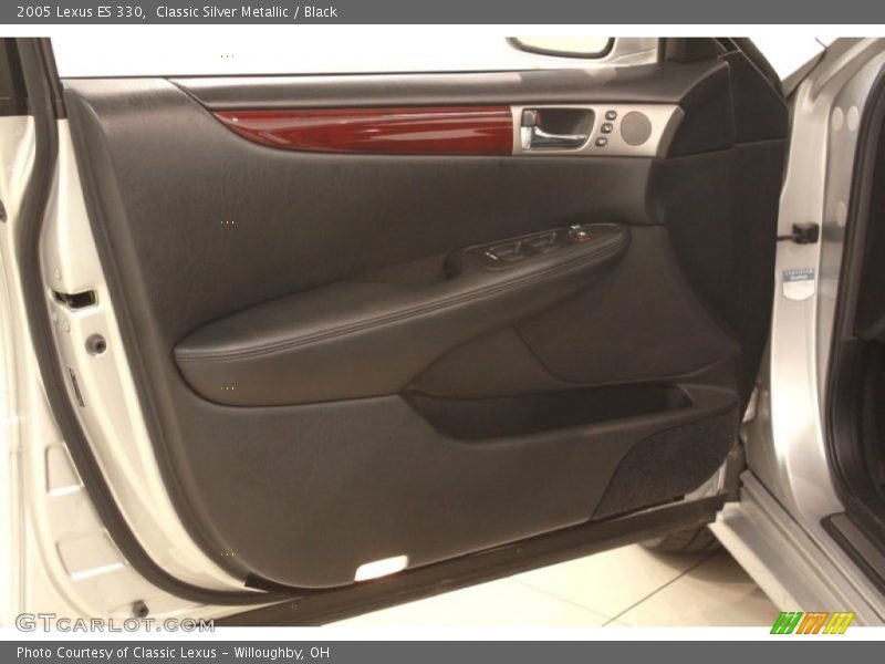 Classic Silver Metallic / Black 2005 Lexus ES 330