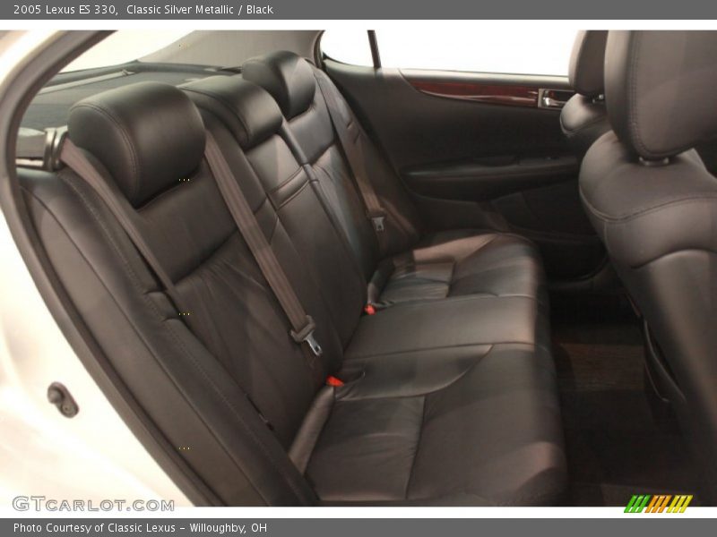 Classic Silver Metallic / Black 2005 Lexus ES 330