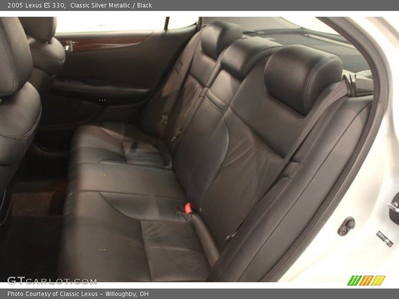 Classic Silver Metallic / Black 2005 Lexus ES 330