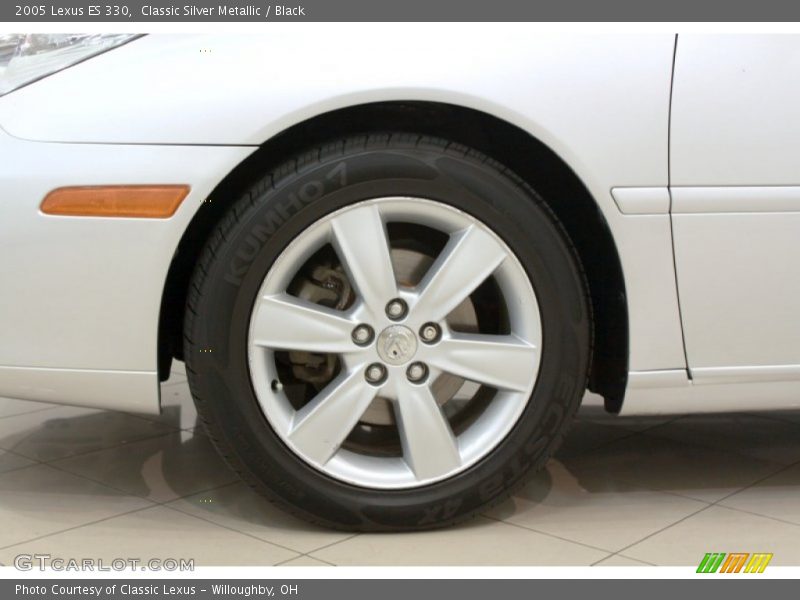 Classic Silver Metallic / Black 2005 Lexus ES 330