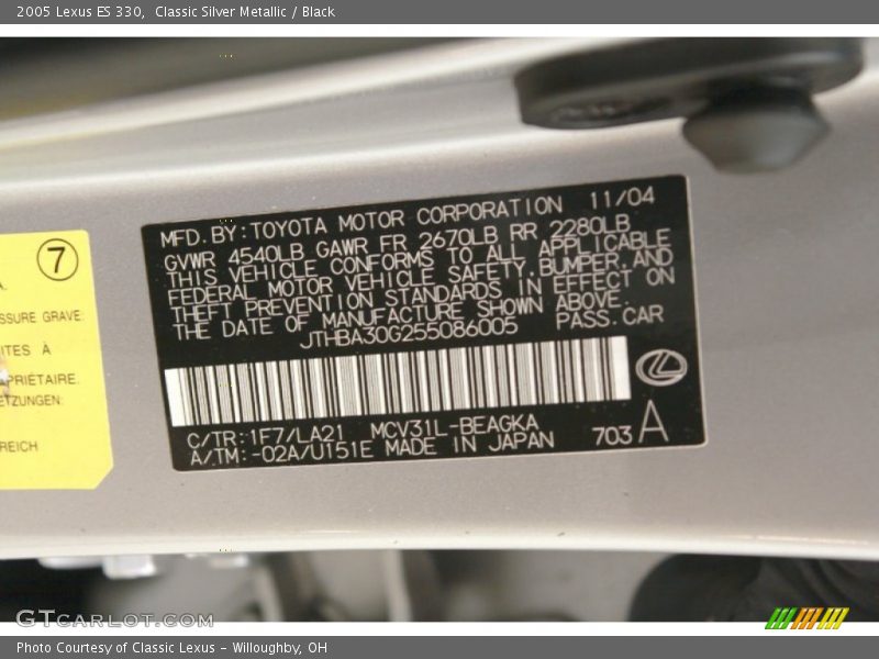 Classic Silver Metallic / Black 2005 Lexus ES 330