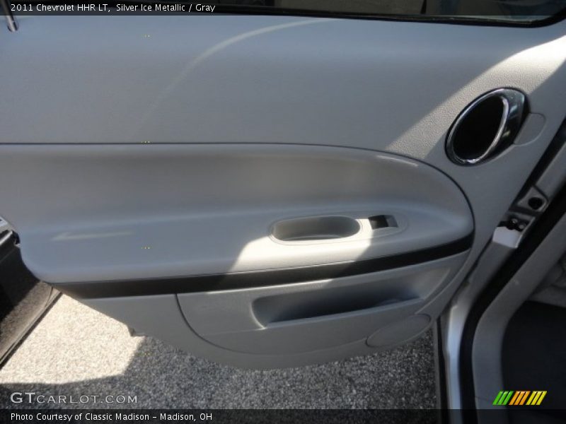 Silver Ice Metallic / Gray 2011 Chevrolet HHR LT