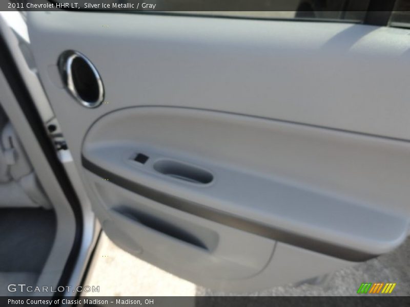 Silver Ice Metallic / Gray 2011 Chevrolet HHR LT