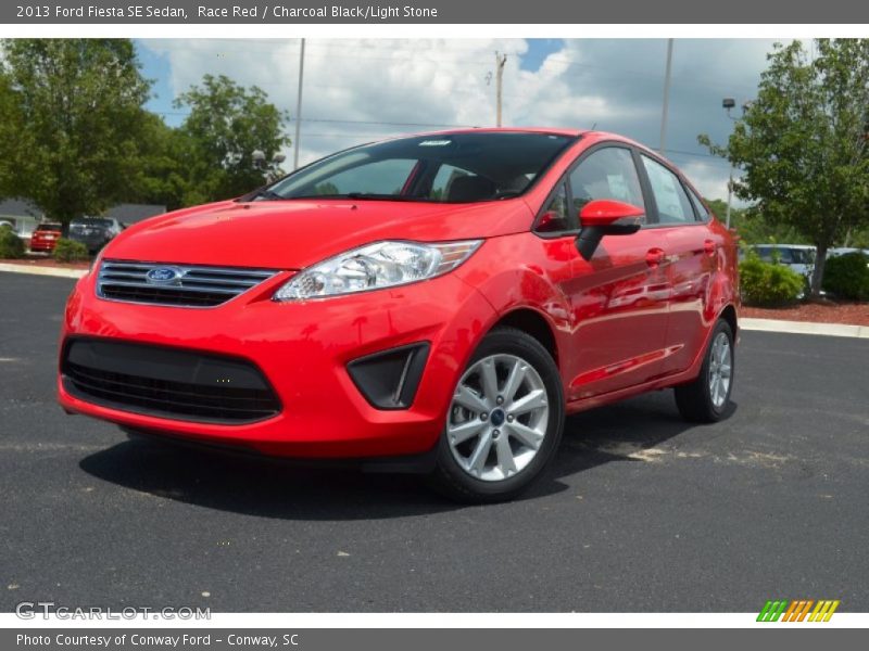 Race Red / Charcoal Black/Light Stone 2013 Ford Fiesta SE Sedan