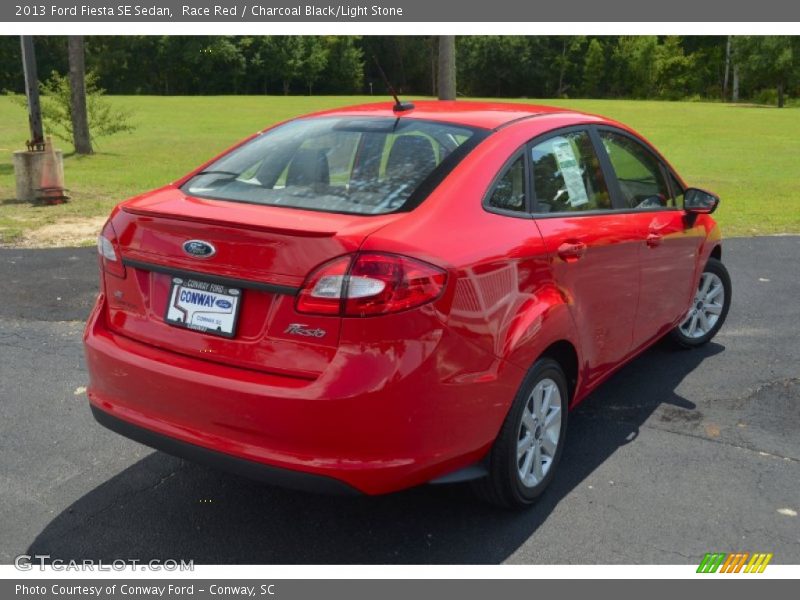 Race Red / Charcoal Black/Light Stone 2013 Ford Fiesta SE Sedan