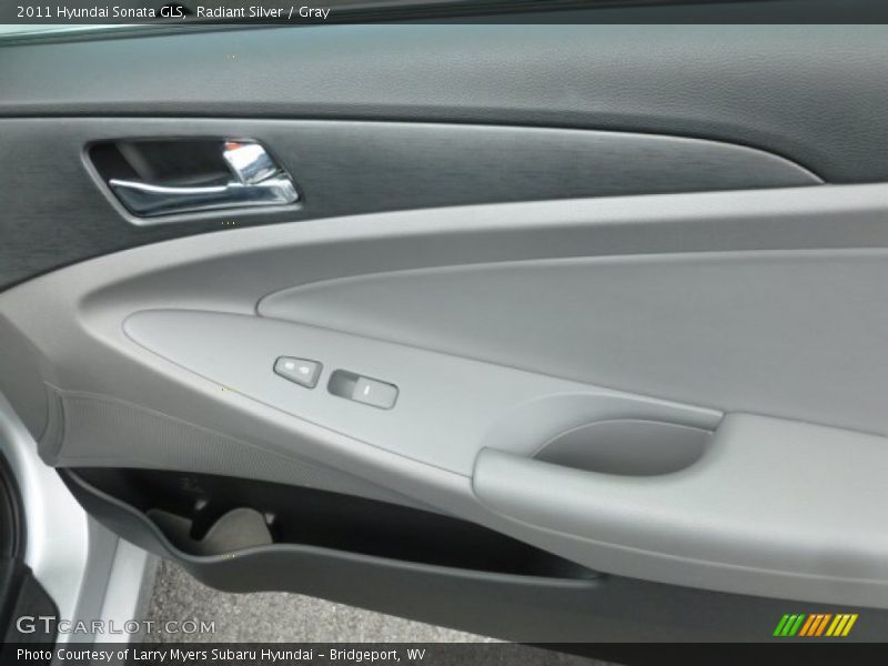 Radiant Silver / Gray 2011 Hyundai Sonata GLS