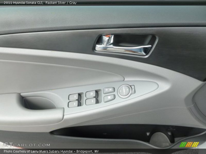 Radiant Silver / Gray 2011 Hyundai Sonata GLS