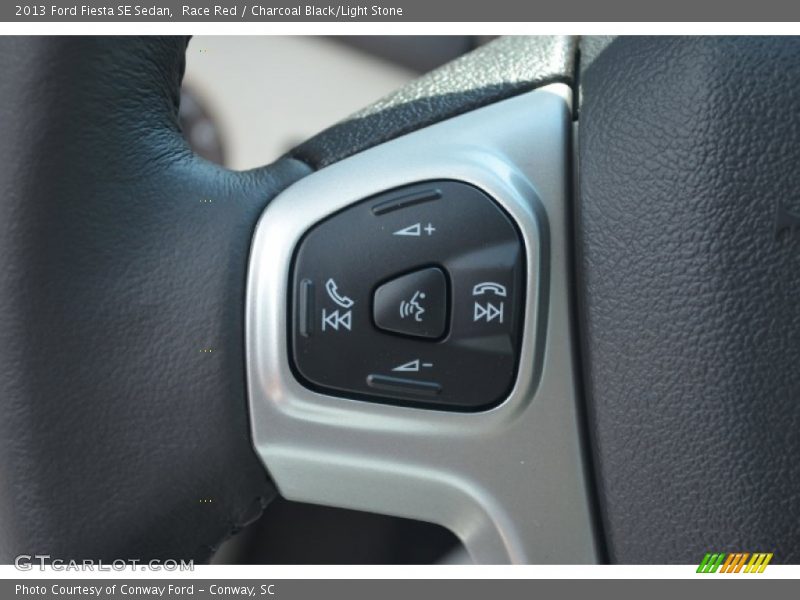 Race Red / Charcoal Black/Light Stone 2013 Ford Fiesta SE Sedan