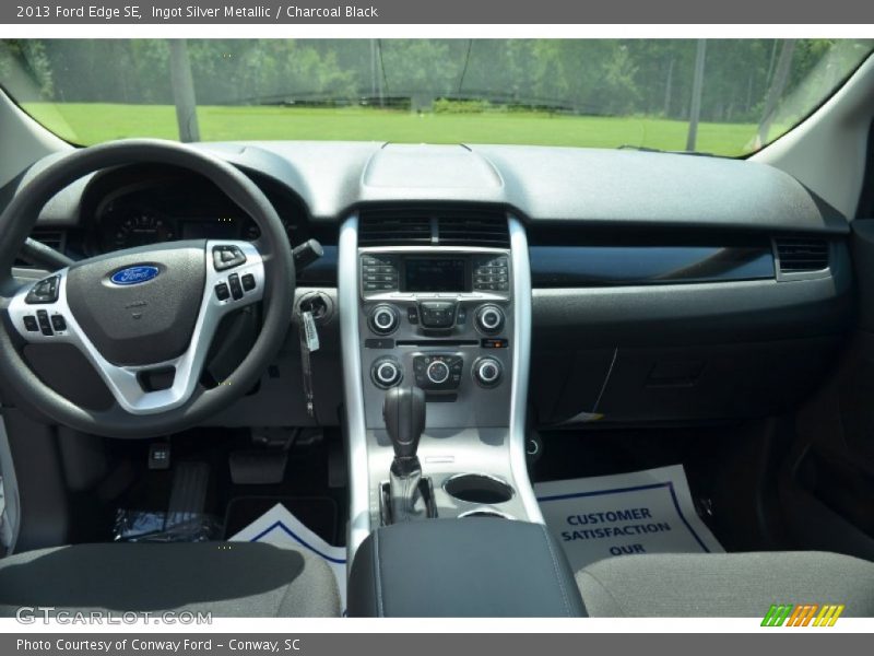 Ingot Silver Metallic / Charcoal Black 2013 Ford Edge SE