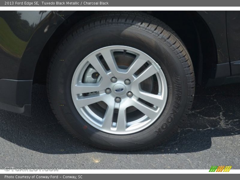 Tuxedo Black Metallic / Charcoal Black 2013 Ford Edge SE