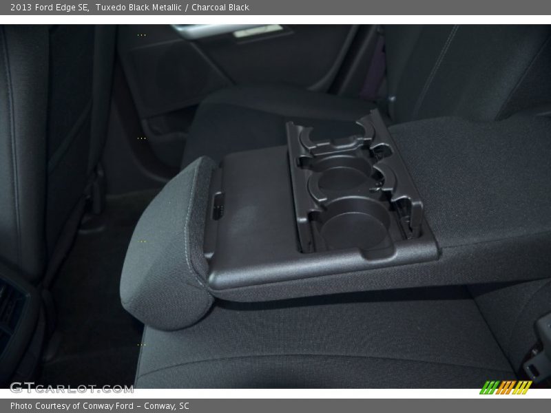 Tuxedo Black Metallic / Charcoal Black 2013 Ford Edge SE