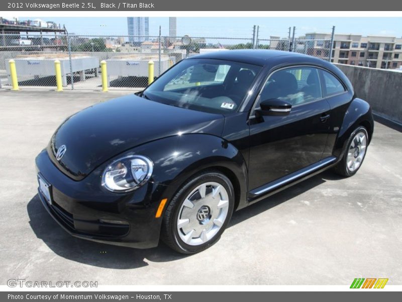 Black / Titan Black 2012 Volkswagen Beetle 2.5L