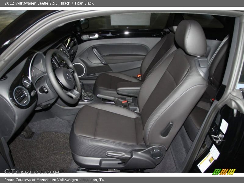 Black / Titan Black 2012 Volkswagen Beetle 2.5L
