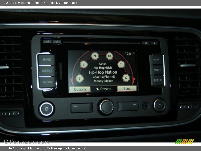 Black / Titan Black 2012 Volkswagen Beetle 2.5L