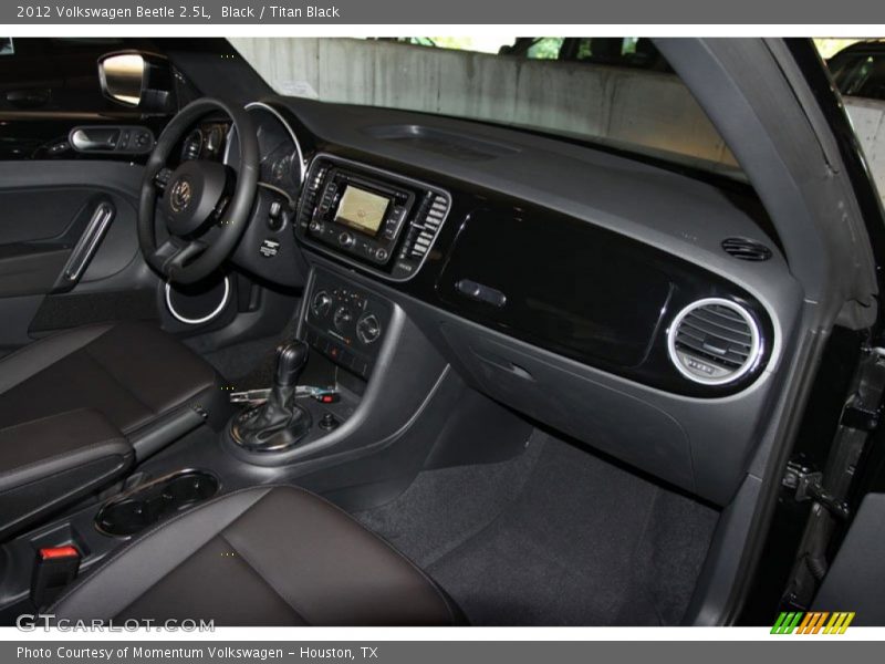 Black / Titan Black 2012 Volkswagen Beetle 2.5L
