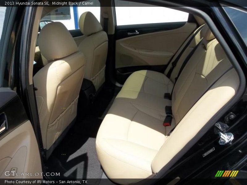 Midnight Black / Camel 2013 Hyundai Sonata SE