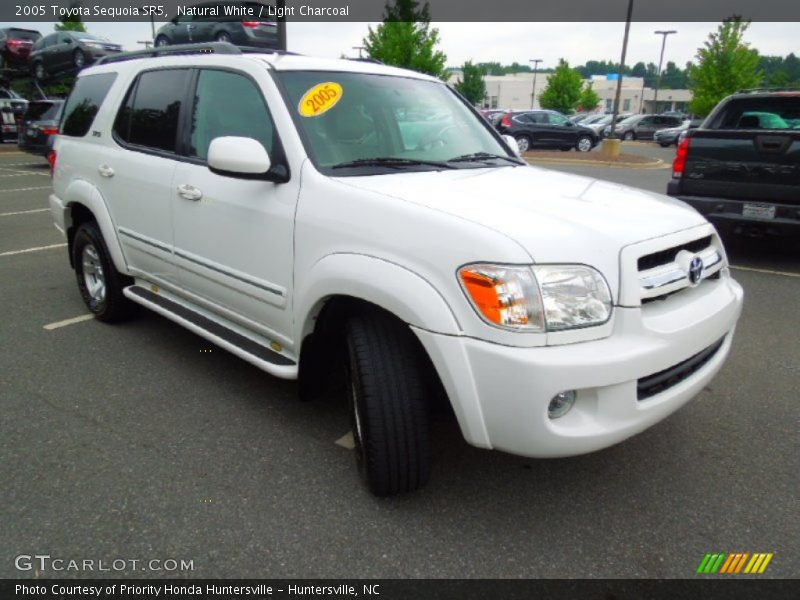 Natural White / Light Charcoal 2005 Toyota Sequoia SR5