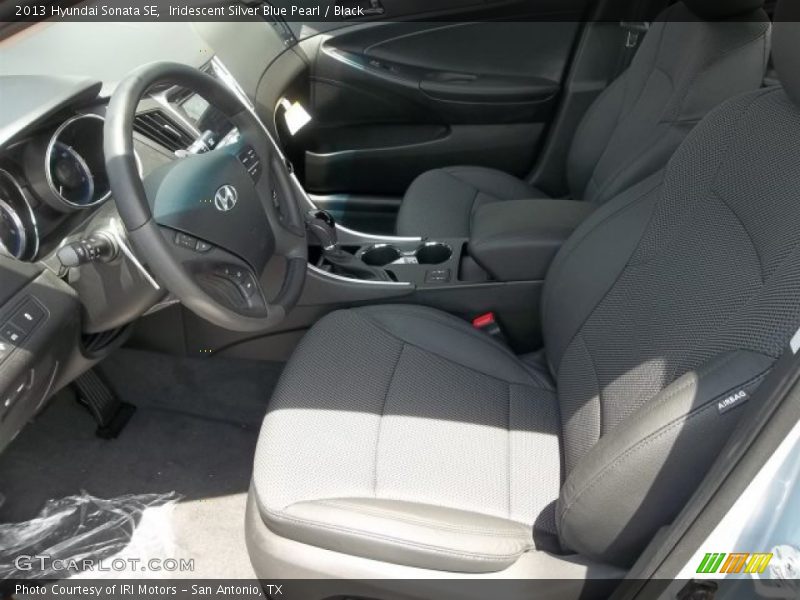 Iridescent Silver Blue Pearl / Black 2013 Hyundai Sonata SE