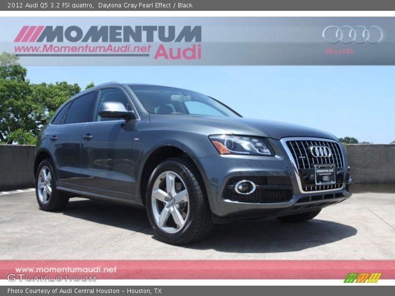 Daytona Gray Pearl Effect / Black 2012 Audi Q5 3.2 FSI quattro