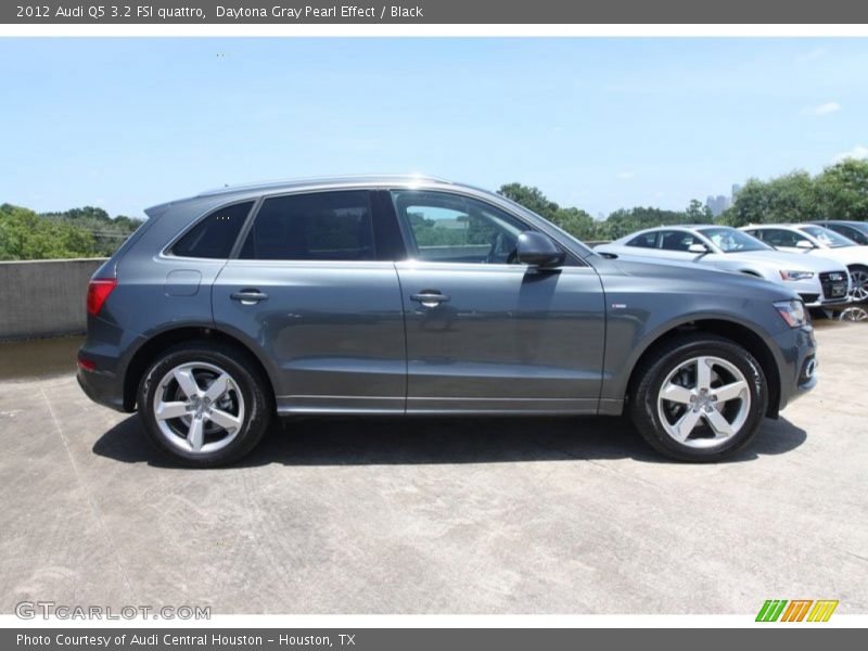  2012 Q5 3.2 FSI quattro Daytona Gray Pearl Effect
