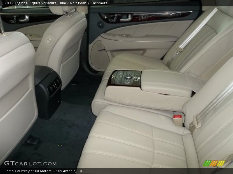 Black Noir Pearl / Cashmere 2012 Hyundai Equus Signature