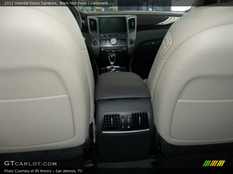 Black Noir Pearl / Cashmere 2012 Hyundai Equus Signature