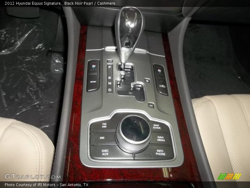 Black Noir Pearl / Cashmere 2012 Hyundai Equus Signature
